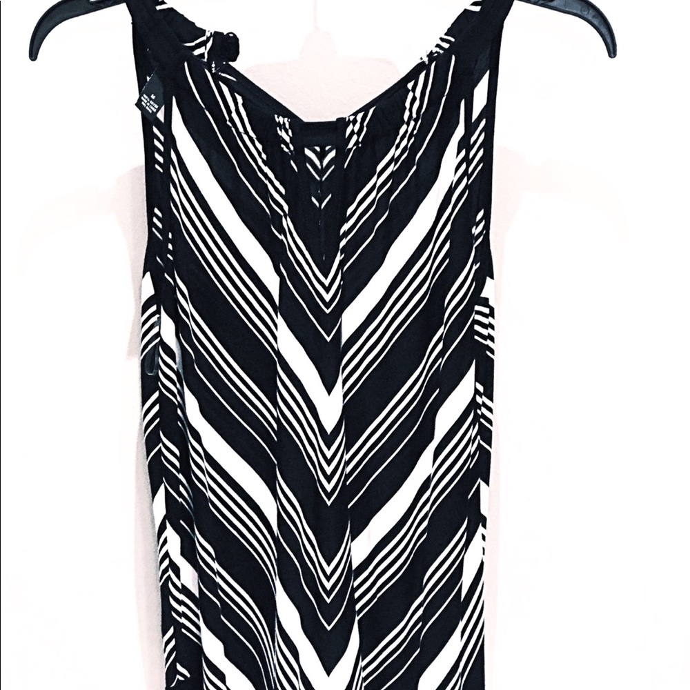 INC women’s top